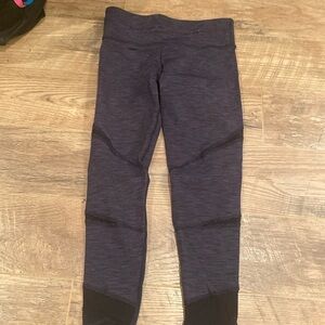 Nancy Rose Performance Women’s Mesh Capri Leggings Size 6